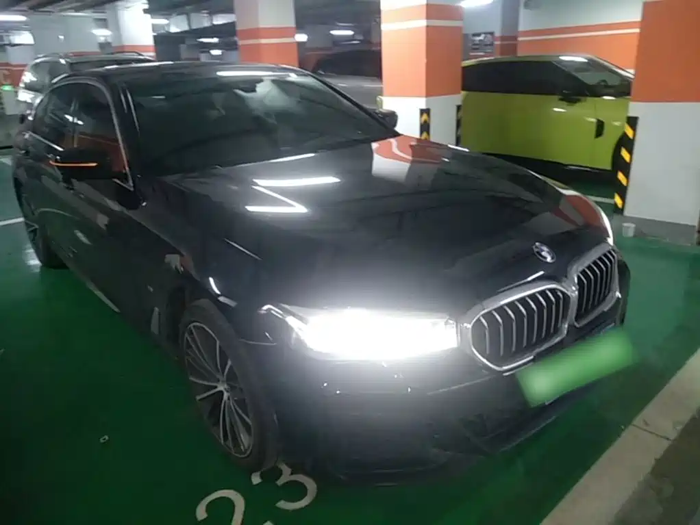 BMW 5 Series 2023