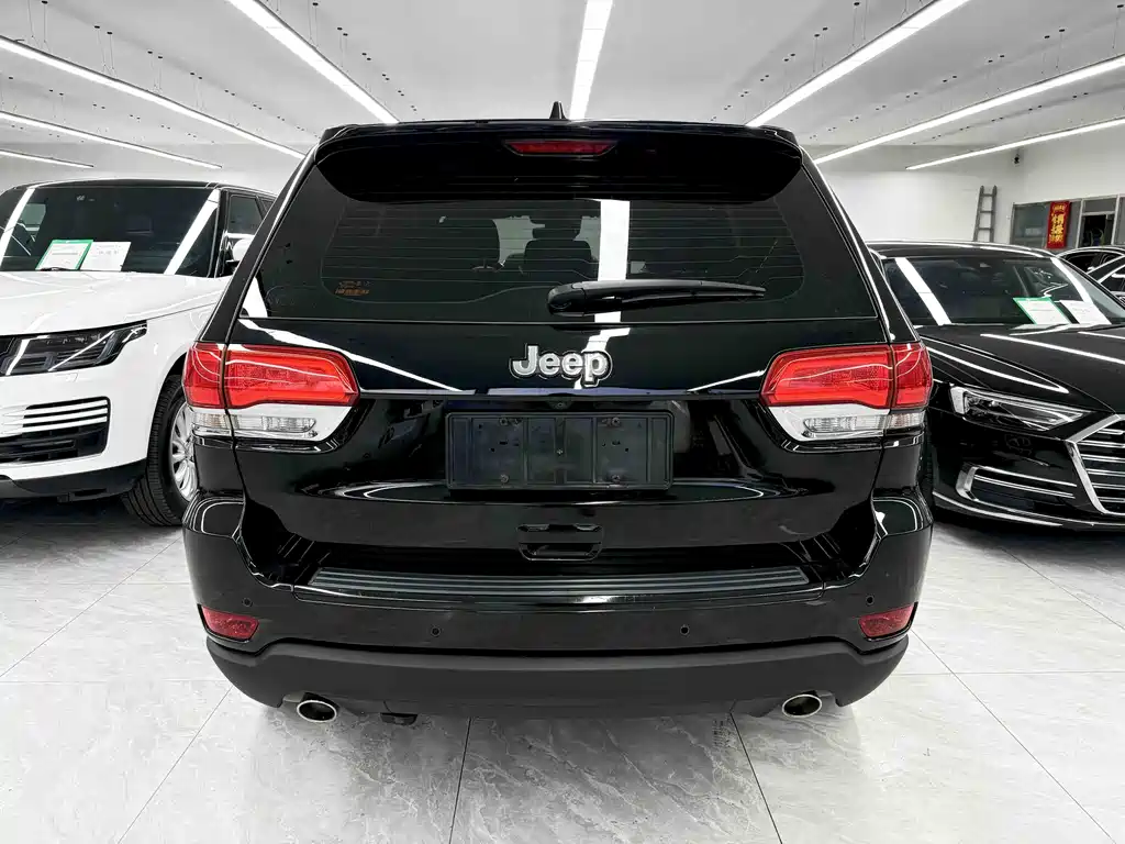 Jeep Grand Cherokee 2018