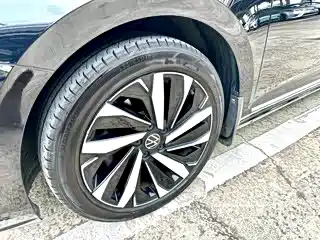 Volkswagen Passat 2023 — фото 20