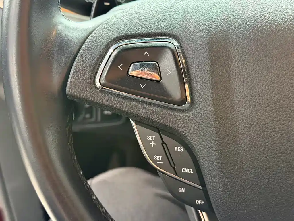 Lincoln MKC 2015 — фото 11