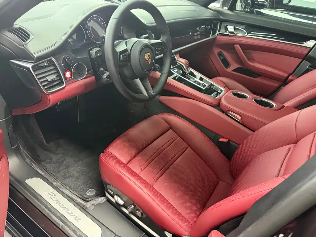 Porsche Panamera 2013