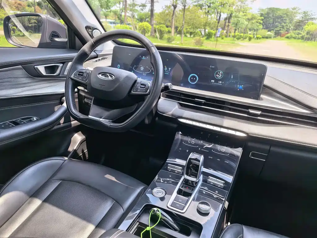 Chery Tiggo 8 PLUS 2022 — фото 12
