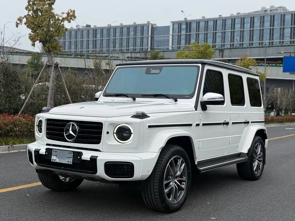 Mercedes-Benz G-Class 2025 — фото 1