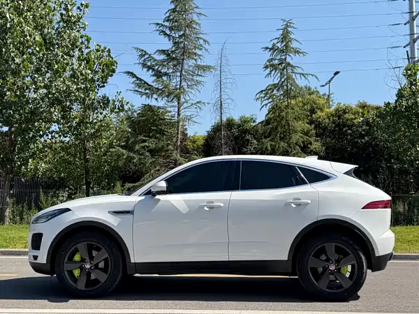 Jaguar E-PACE 2021
