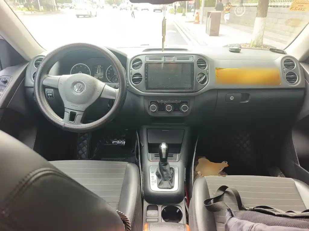 Volkswagen Tiguan 2015