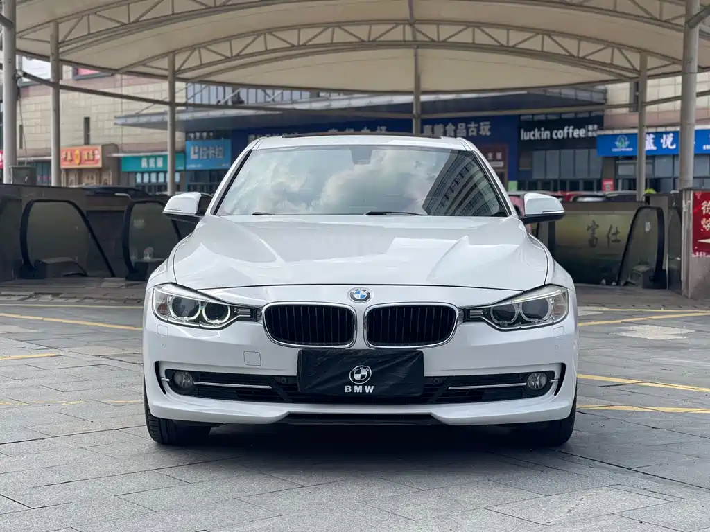 BMW 3 Series 2015