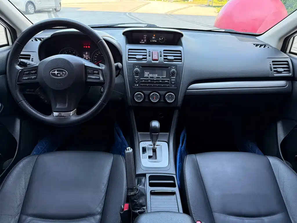 Subaru XV 2013 — фото 9