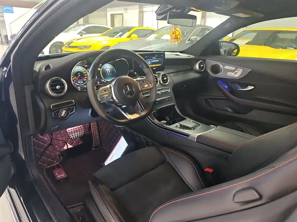 Mercedes-Benz C-Class 2023 — фото 10