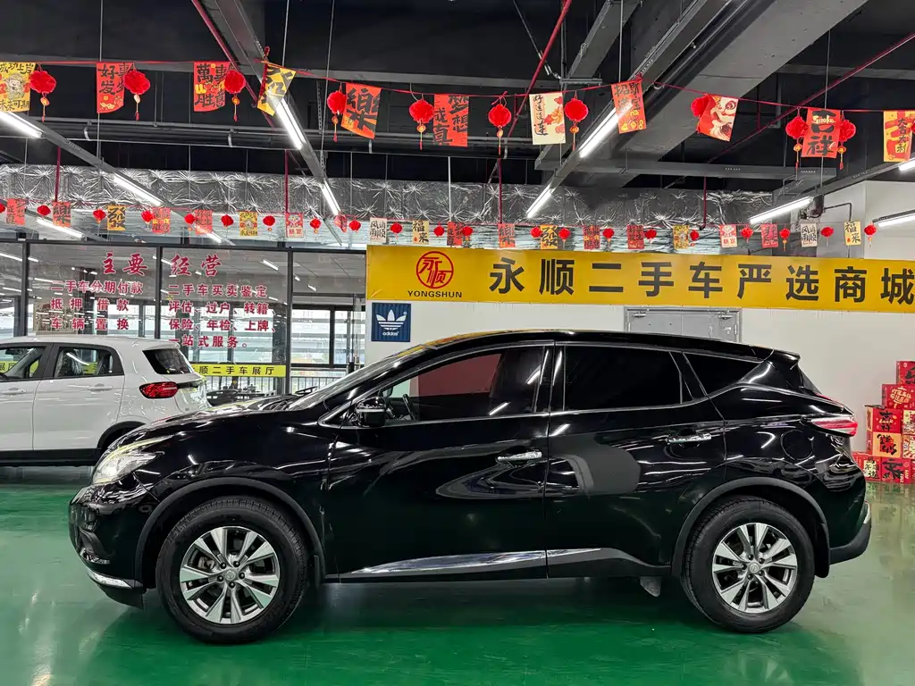 Nissan Murano 2017 — фото 10
