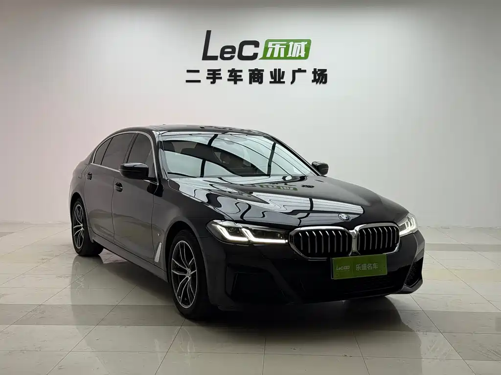 BMW 5 Series 2023