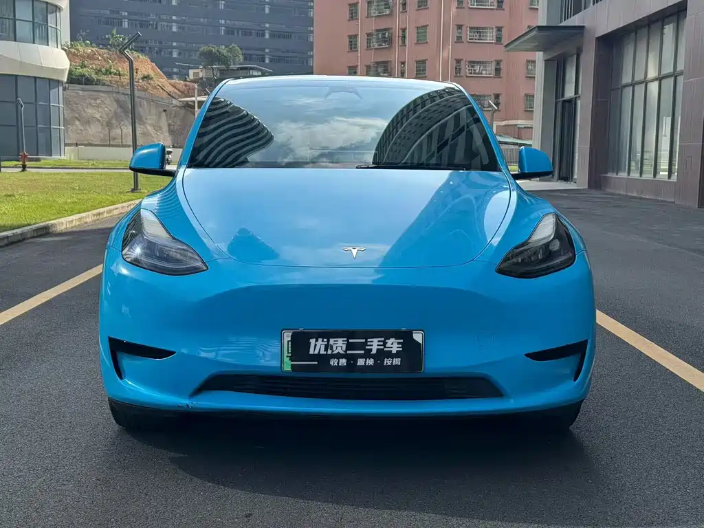 Tesla Model Y 2023 — фото 2