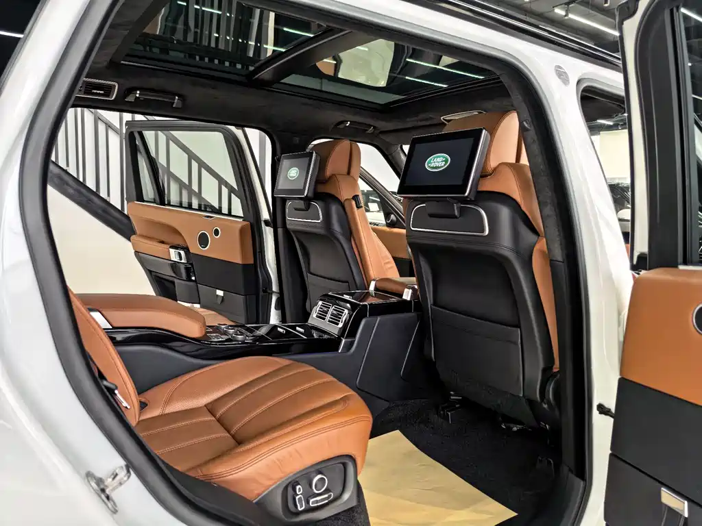 Land Rover Range Rover 2019 — фото 9