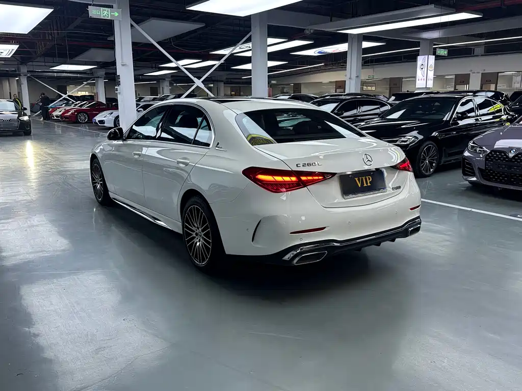 Mercedes-Benz C-Class 2022