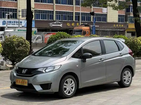 Honda Fit 2016