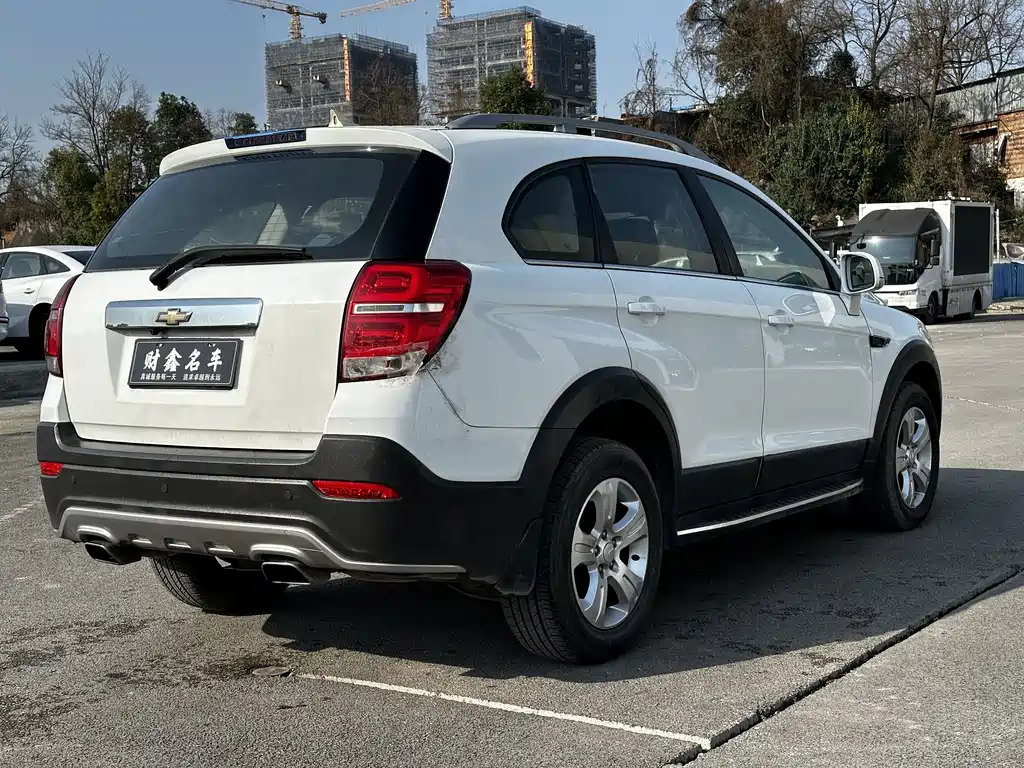 Chevrolet Captiva 2016 — фото 5