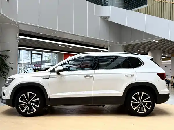 Volkswagen Tharu 2022