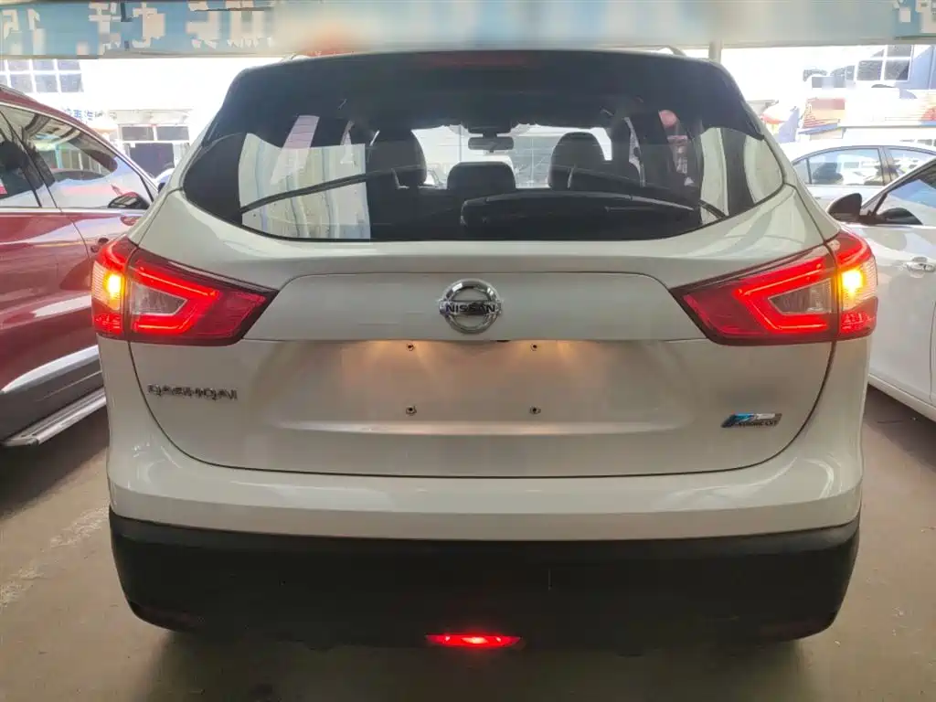 Nissan Qashqai 2018 — фото 4