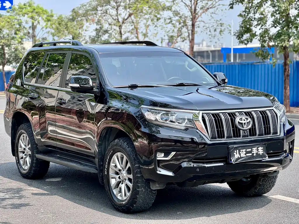 Toyota Prado 2018 — фото 3