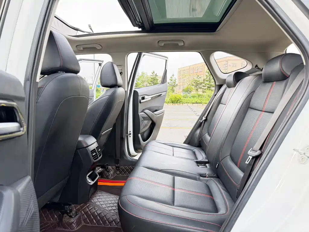 Kia KX3 Proud Running 2022 — фото 11