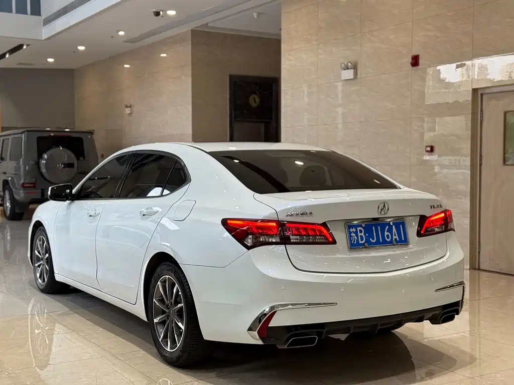 Acura TLX-L 2018 — фото 16