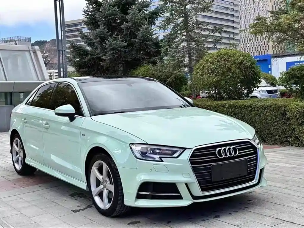 Audi A3 2017 — фото 8
