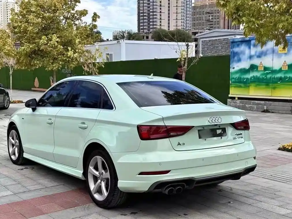 Audi A3 2017 — фото 10