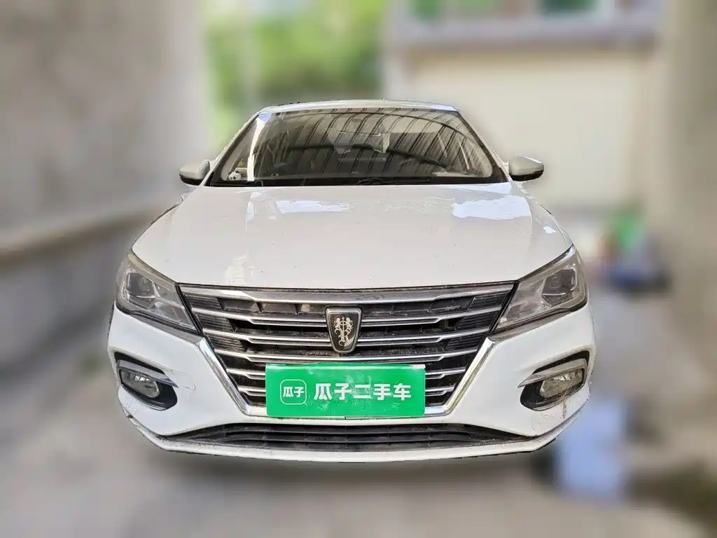 Roewe i5 2019