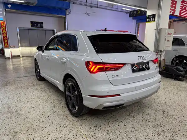 Audi Q3 2022