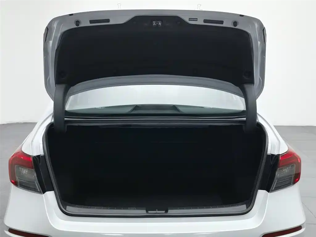 Honda Civic 2023 — фото 16