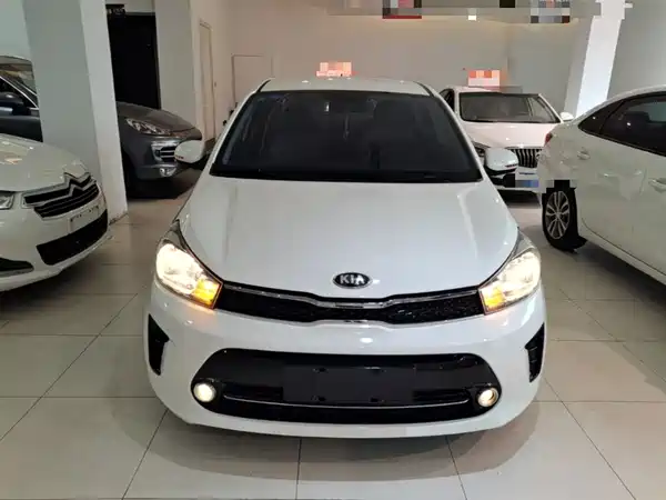 Kia Pegas 2017