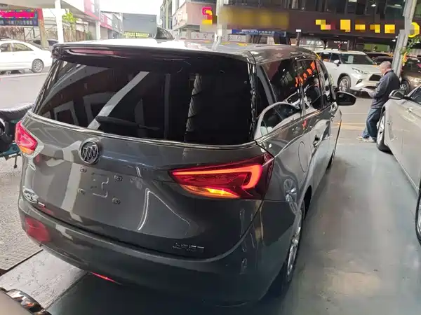 Buick GL6 2018
