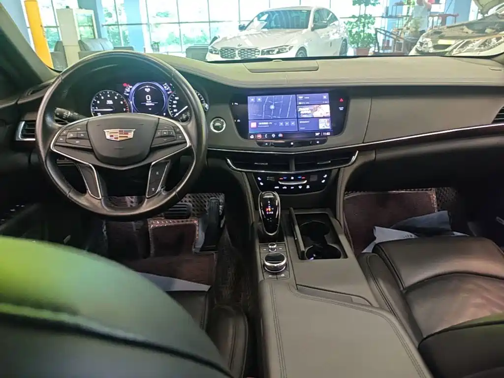 Cadillac CT6 2022 — фото 10
