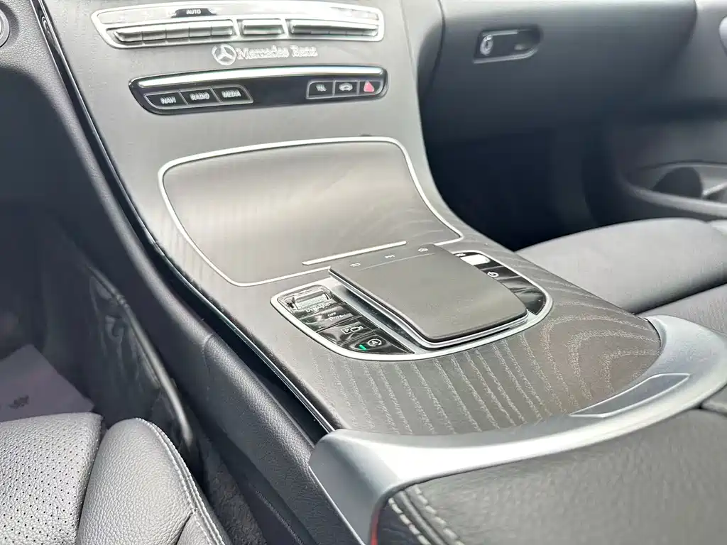Mercedes-Benz C-Class 2021 — фото 12