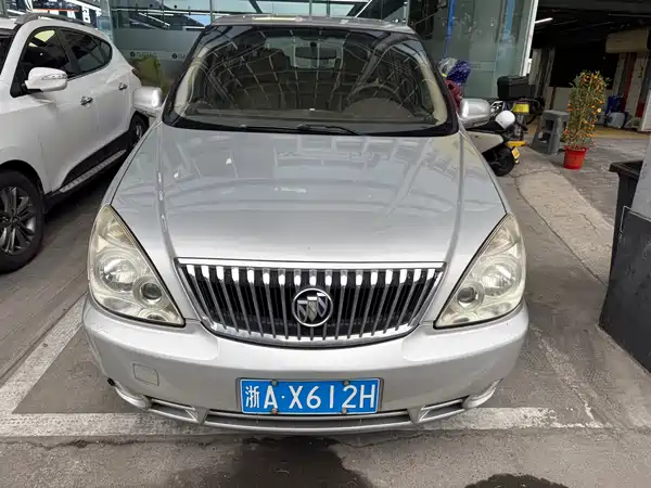 Buick GL8 2014