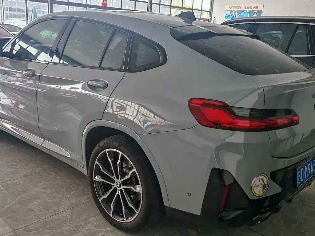 BMW X4 2023 — фото 4