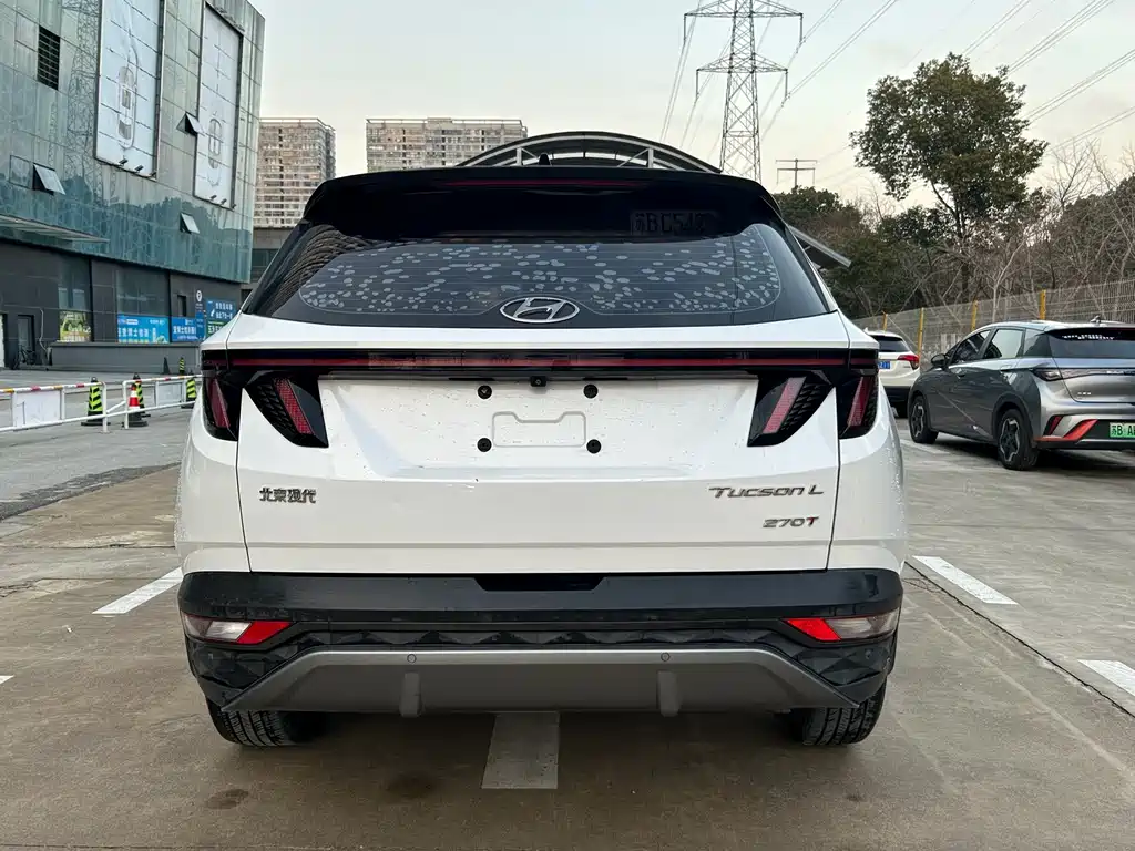 Hyundai Tucson 2022 — фото 11