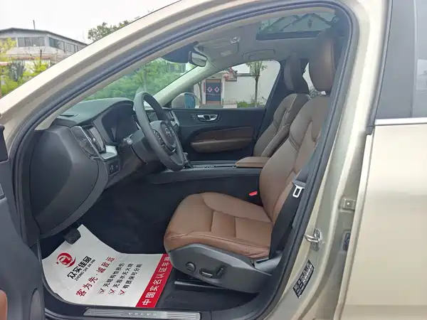 Volvo XC60 2019