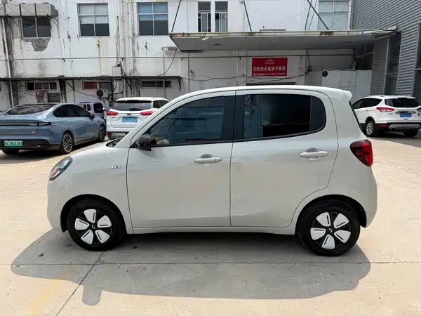 Wuling Hongguang MINIEV 2025