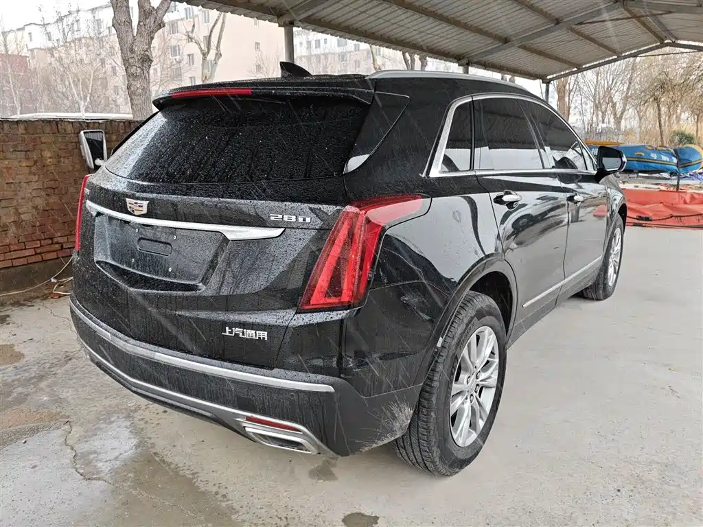 Cadillac XT5 2021 — фото 5