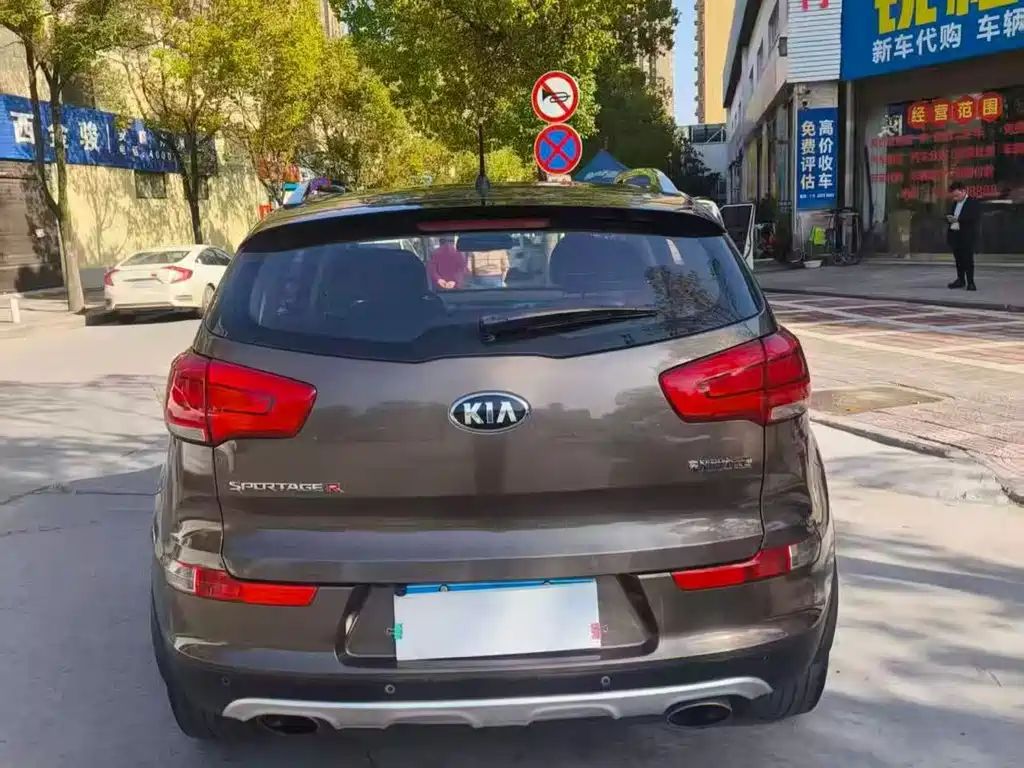 Kia Sportage 2015 — фото 8