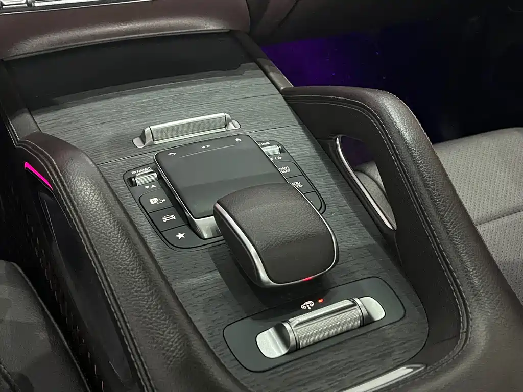 Mercedes-Benz GLE 2021 — фото 17