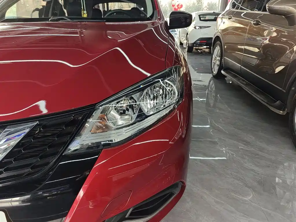 Nissan Tiida 2020 — фото 24