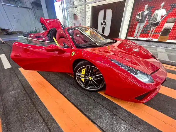 Ferrari 488 2020