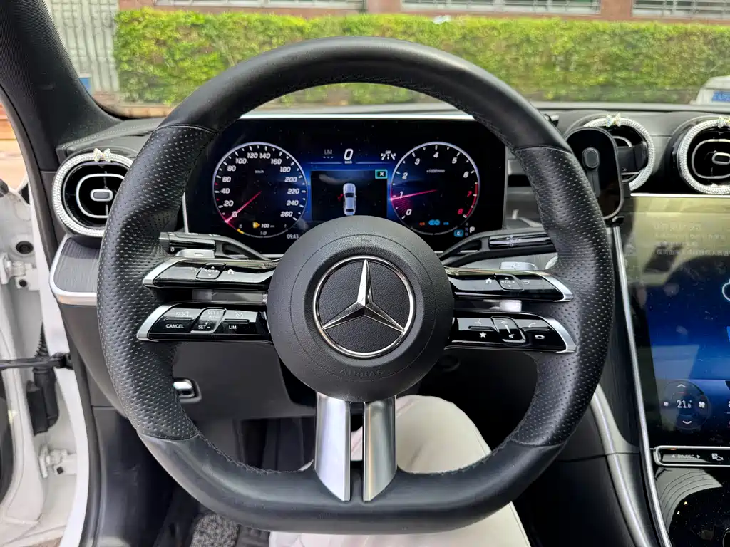 Mercedes-Benz C-Class 2022 — фото 12