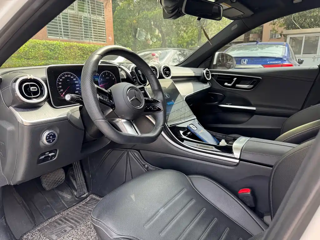 Mercedes-Benz C-Class 2022 — фото 6