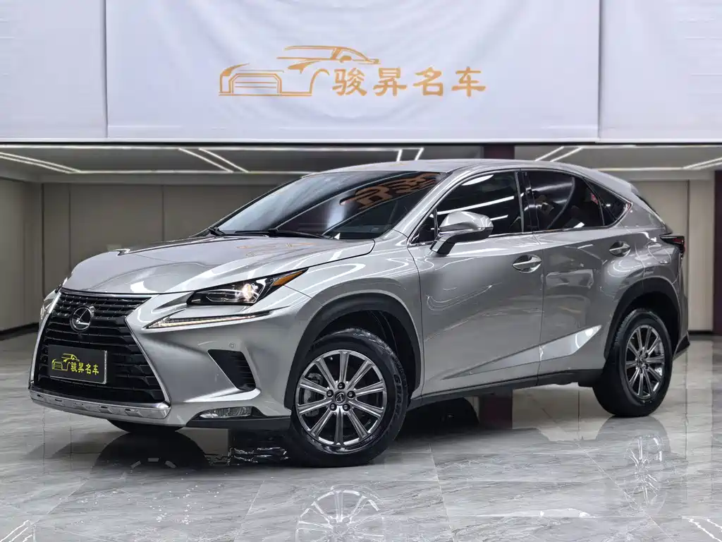 Lexus NX 2020