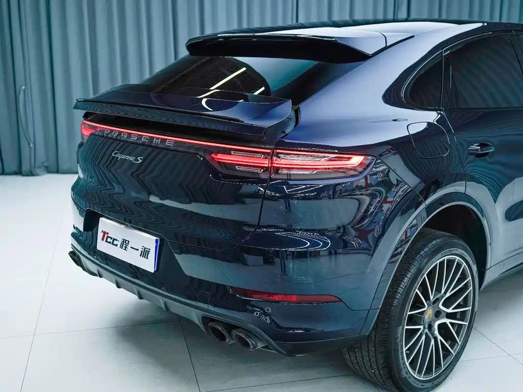 Porsche Cayenne 2021 — фото 4