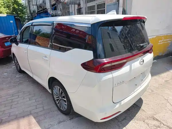 GAC Trumpchi M6 2020