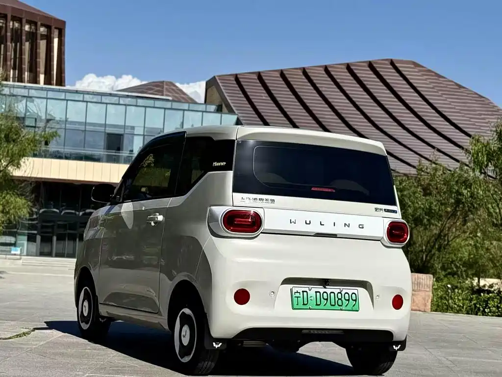 Wuling Hongguang MINIEV 2025