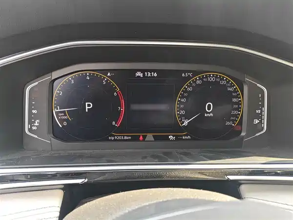 Volkswagen Tiguan L 2022